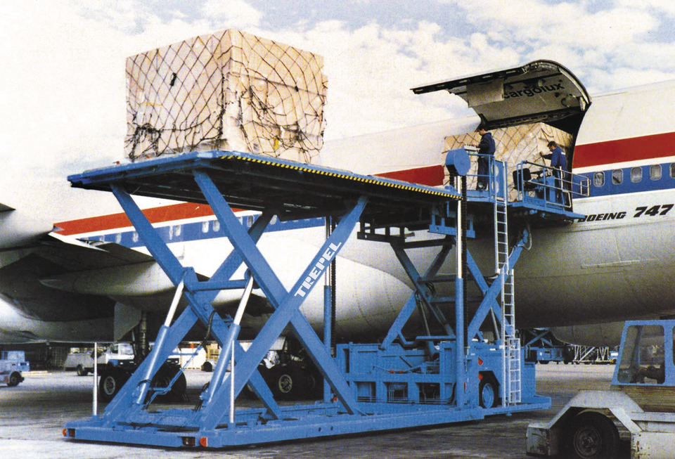 ارسال بار هوایی به نورسلطان